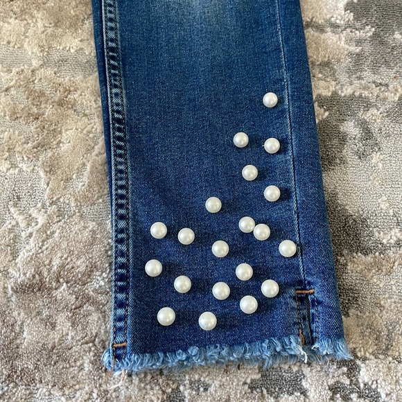 Zara Jeans with Pearls at Ankles - Picture 2 of 7